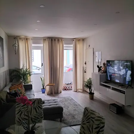 Luxuoso Apartamento No Centro De 리스본